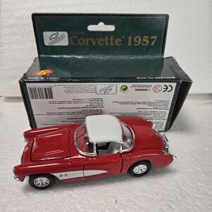 Chevrolet Corvette 1957 Red and White Toy Car